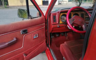Ford-Bronco-ii-1987-Red-cream-Red-22