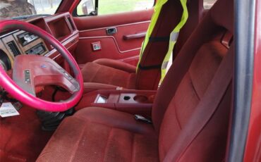 Ford-Bronco-ii-1987-Red-cream-Red-30