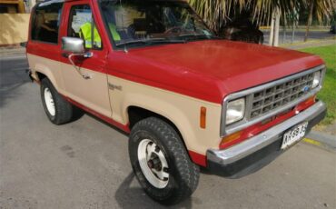 Ford-Bronco-ii-1987-Red-cream-Red-4