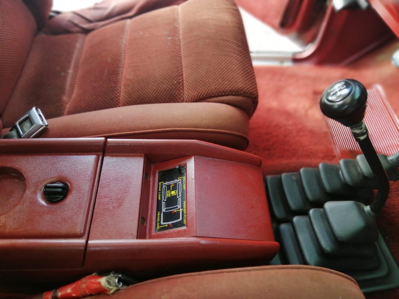 Ford-Bronco-ii-1987-Red-cream-Red-66