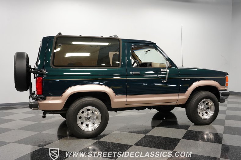 Ford-Bronco-ii-1989-Hunter-Green-light-sandle-wood-19