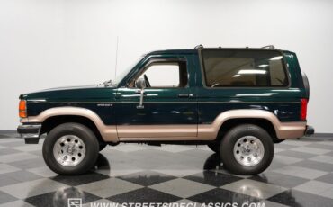 Ford-Bronco-ii-1989-Hunter-Green-light-sandle-wood-2
