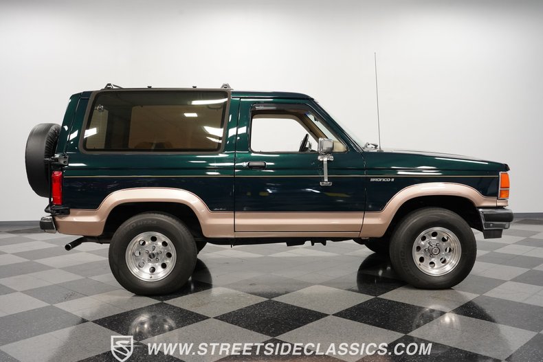 Ford-Bronco-ii-1989-Hunter-Green-light-sandle-wood-20