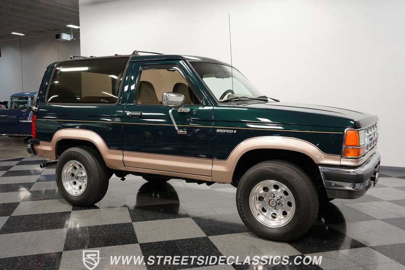 Ford-Bronco-ii-1989-Hunter-Green-light-sandle-wood-21