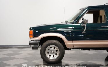 Ford-Bronco-ii-1989-Hunter-Green-light-sandle-wood-29