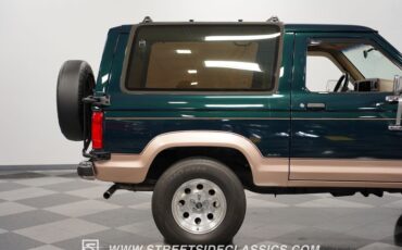 Ford-Bronco-ii-1989-Hunter-Green-light-sandle-wood-33