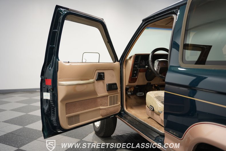 Ford-Bronco-ii-1989-Hunter-Green-light-sandle-wood-40