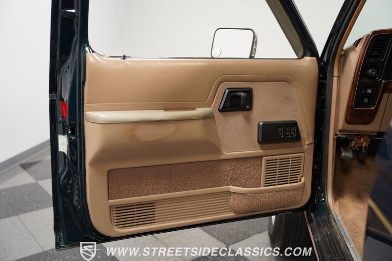 Ford-Bronco-ii-1989-Hunter-Green-light-sandle-wood-41