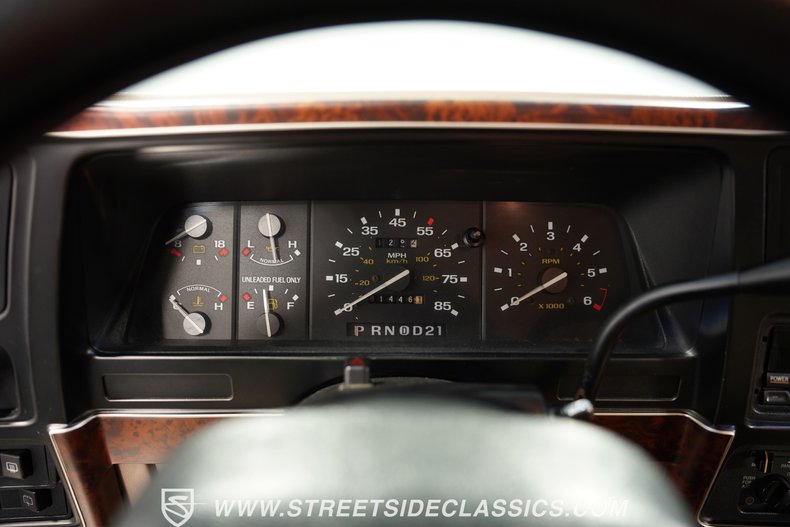 Ford-Bronco-ii-1989-Hunter-Green-light-sandle-wood-44