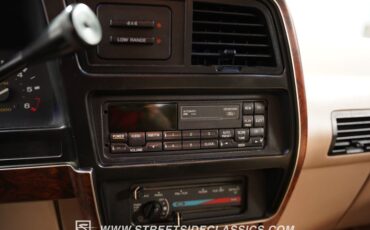 Ford-Bronco-ii-1989-Hunter-Green-light-sandle-wood-47