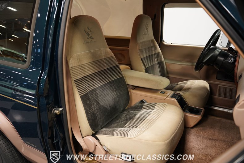 Ford-Bronco-ii-1989-Hunter-Green-light-sandle-wood-7