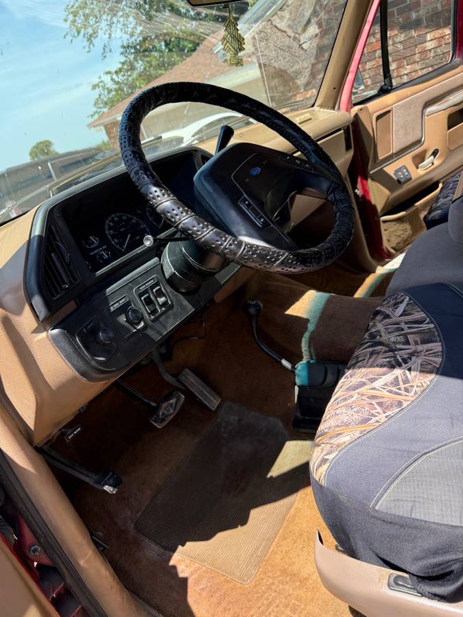 Ford-Bronco-sport-outer-banks-1990-brown-3