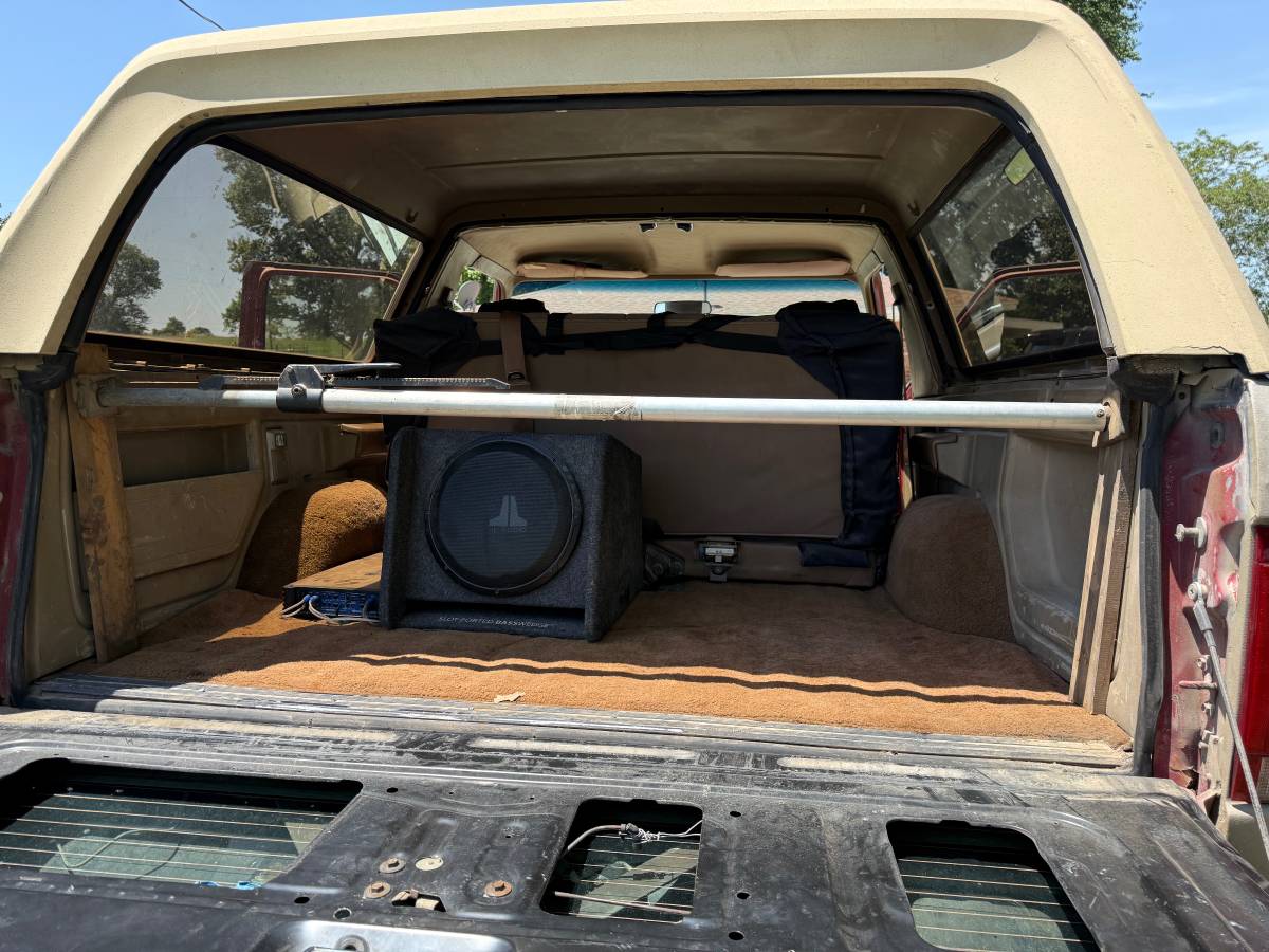 Ford-Bronco-sport-outer-banks-1990-brown-6