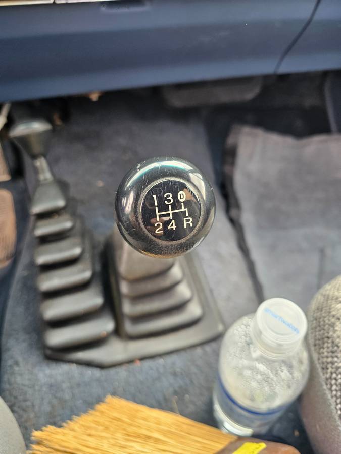 Ford-Brond-ii-xlt-1985-blue-11