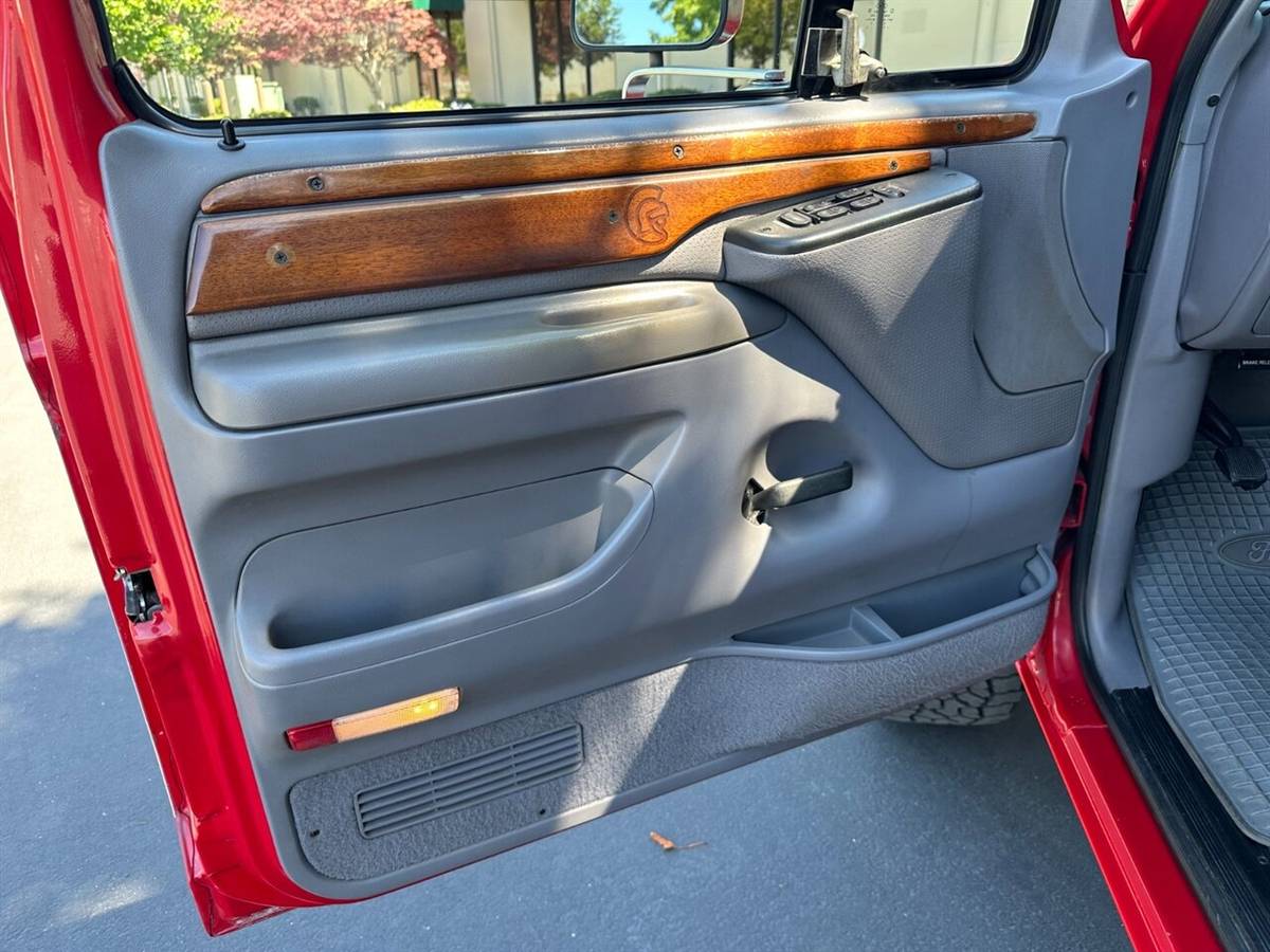 Ford-C-350-centurion-4x4-7.3l-power-stroke-turbo-diesel-1995-red-18