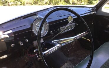 Ford-Club-1951-12