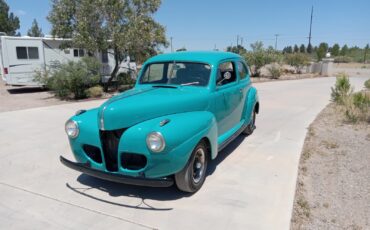 Ford-Country-Sedan-1941-Coupe-11