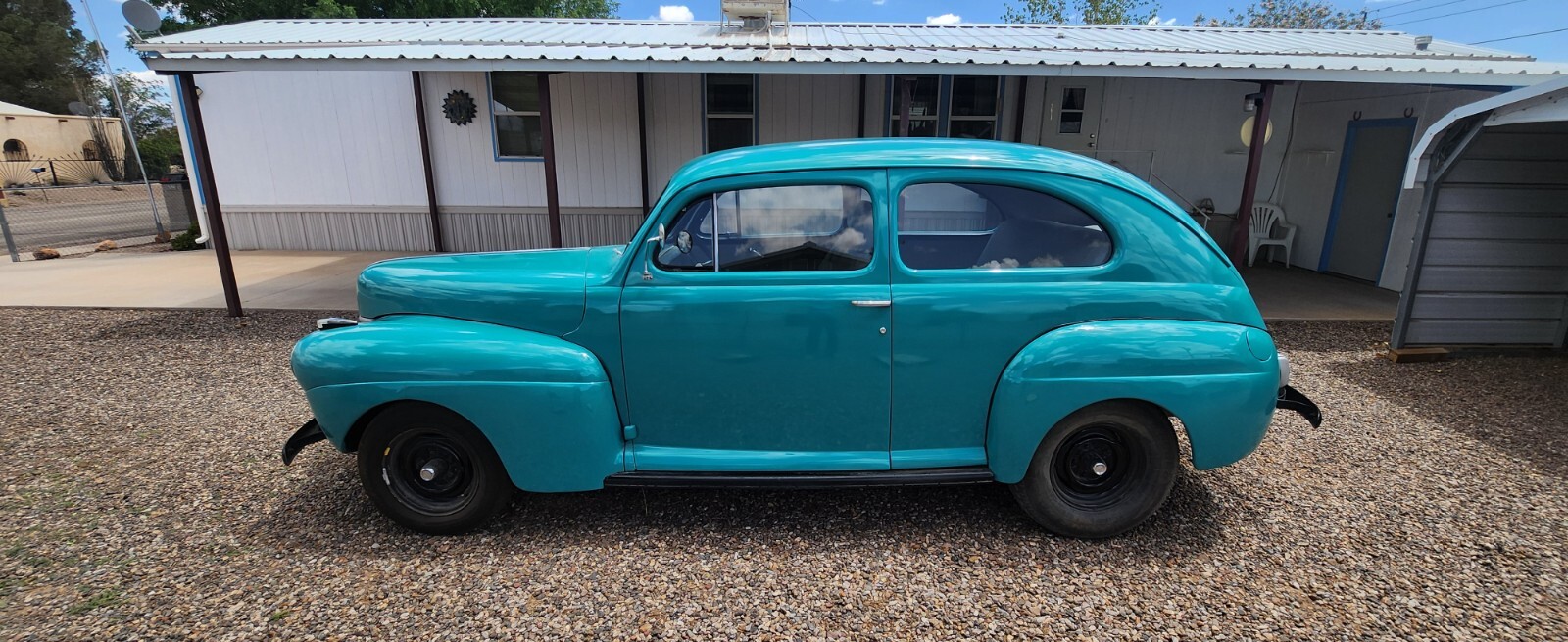 Ford-Country-Sedan-1941-Coupe-5