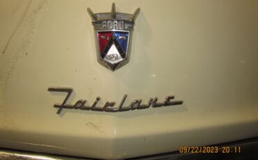 Ford-Country-sedan-1956-16