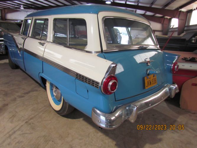 Ford-Country-sedan-1956-3