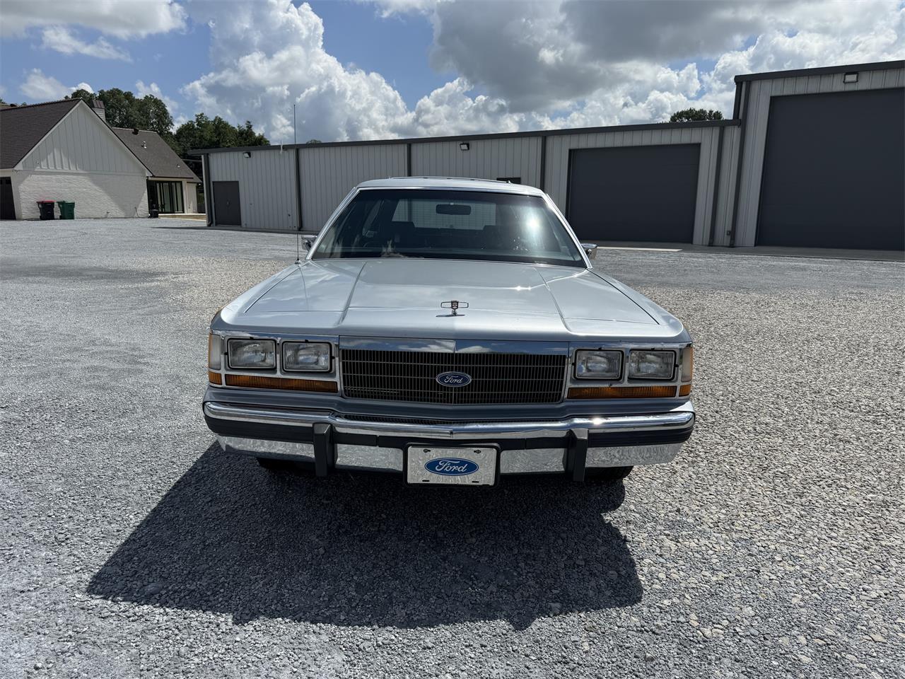 Ford-Country-squire-1990-Blue-Blue-13