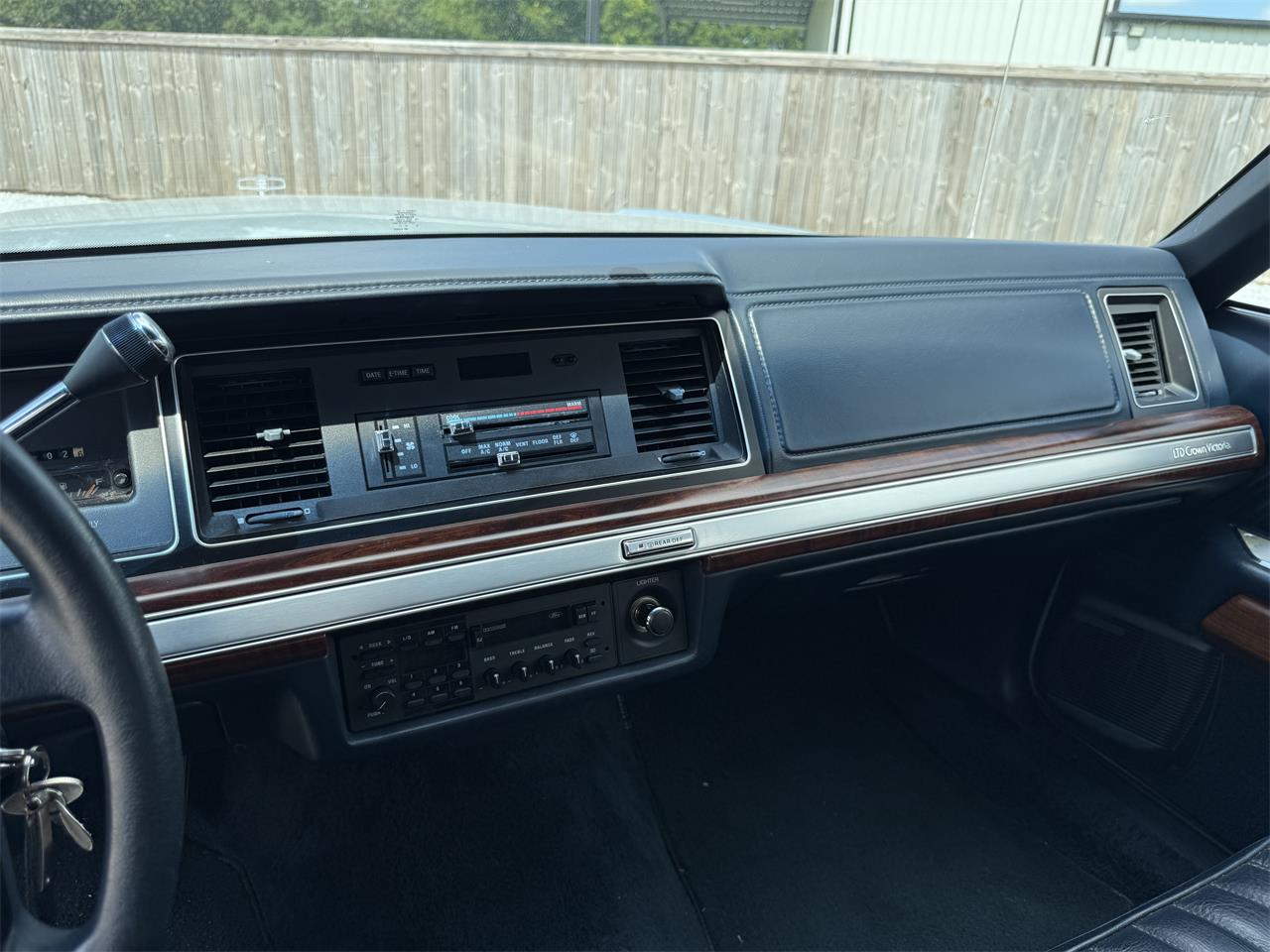 Ford-Country-squire-1990-Blue-Blue-30
