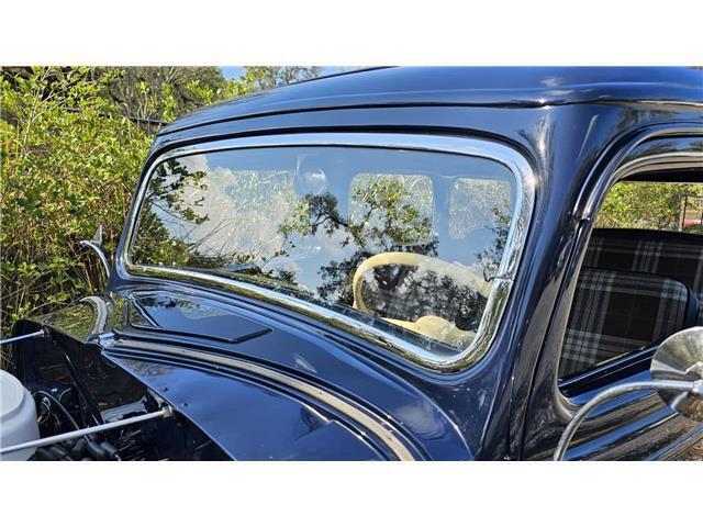 Ford-Coupe-1935-8