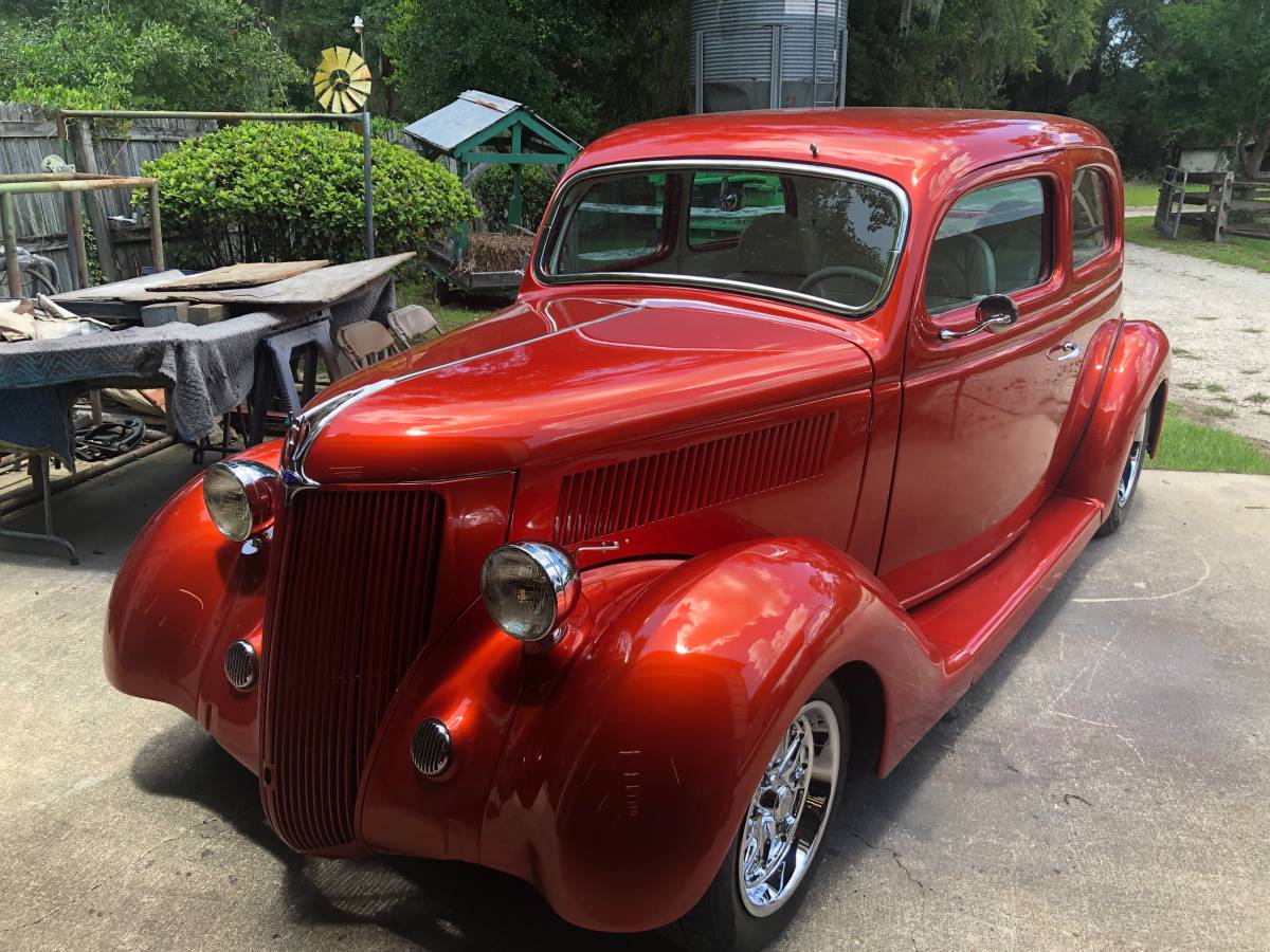 Ford-Coupe-1936-orange-1