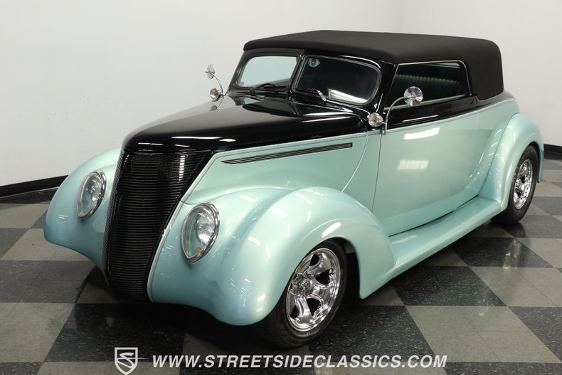 Ford-Coupe-1937-Light-Green-Metallic-Light-Green-1