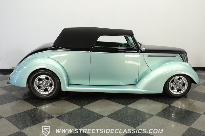 Ford-Coupe-1937-Light-Green-Metallic-Light-Green-16