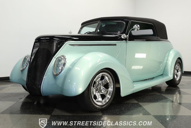Ford-Coupe-1937-Light-Green-Metallic-Light-Green-26