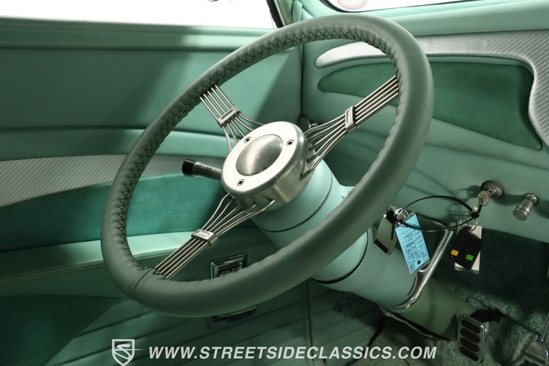 Ford-Coupe-1937-Light-Green-Metallic-Light-Green-3