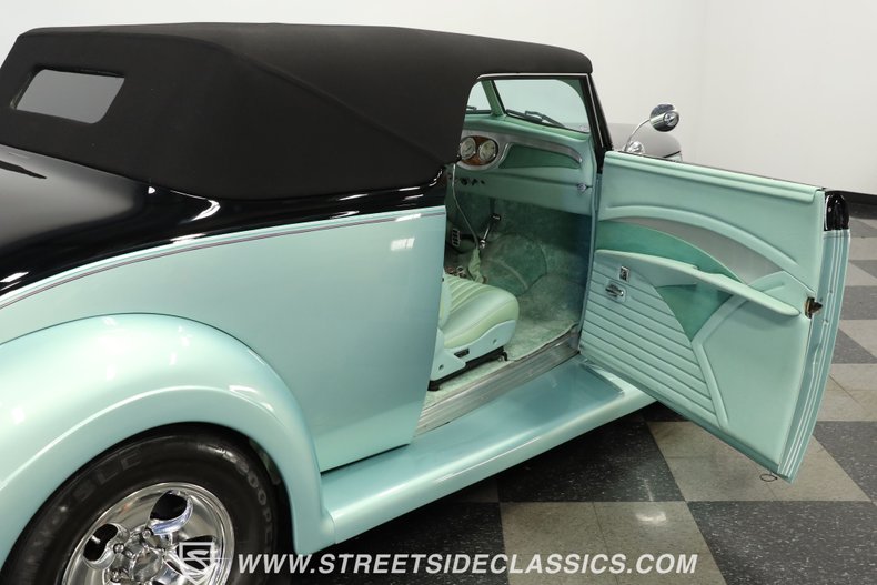 Ford-Coupe-1937-Light-Green-Metallic-Light-Green-6