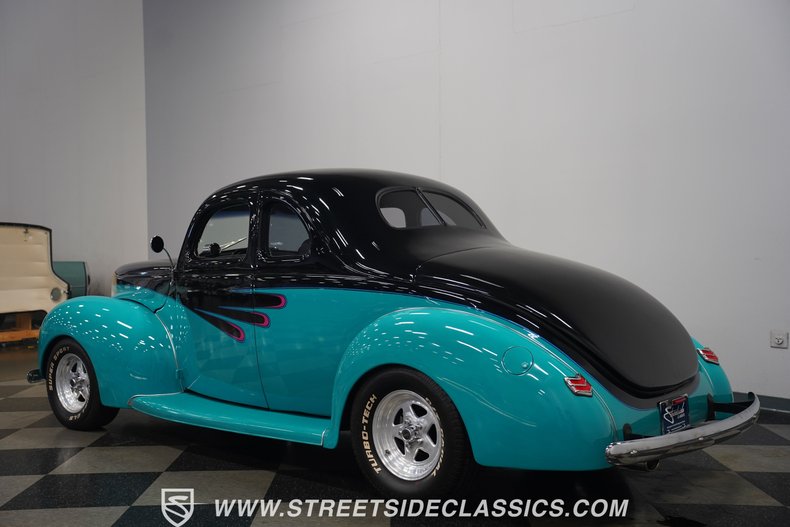Ford-Coupe-1940-Teal-Gray-15
