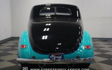 Ford-Coupe-1940-Teal-Gray-17