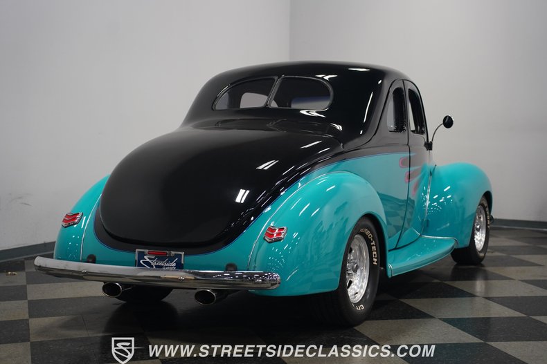 Ford-Coupe-1940-Teal-Gray-18