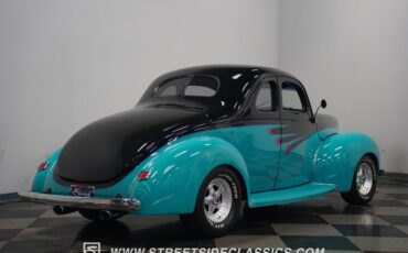 Ford-Coupe-1940-Teal-Gray-19