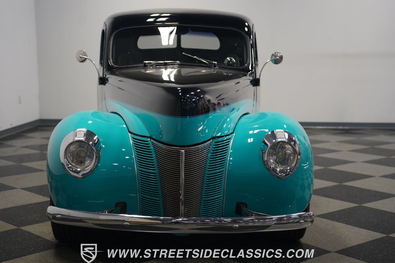 Ford-Coupe-1940-Teal-Gray-3