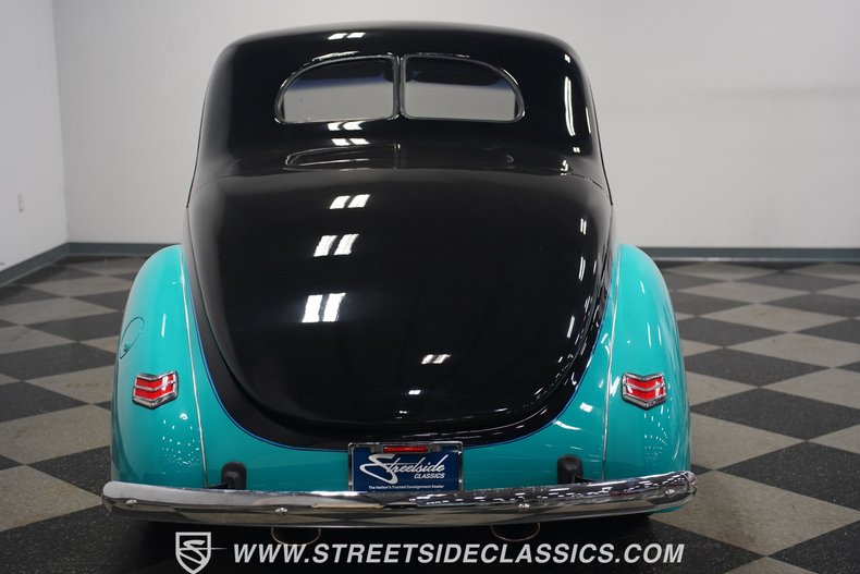 Ford-Coupe-1940-Teal-Gray-32