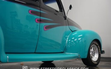 Ford-Coupe-1940-Teal-Gray-35
