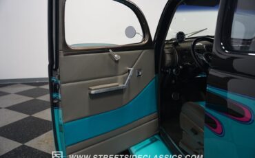 Ford-Coupe-1940-Teal-Gray-41