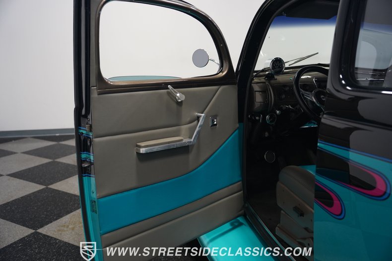 Ford-Coupe-1940-Teal-Gray-41