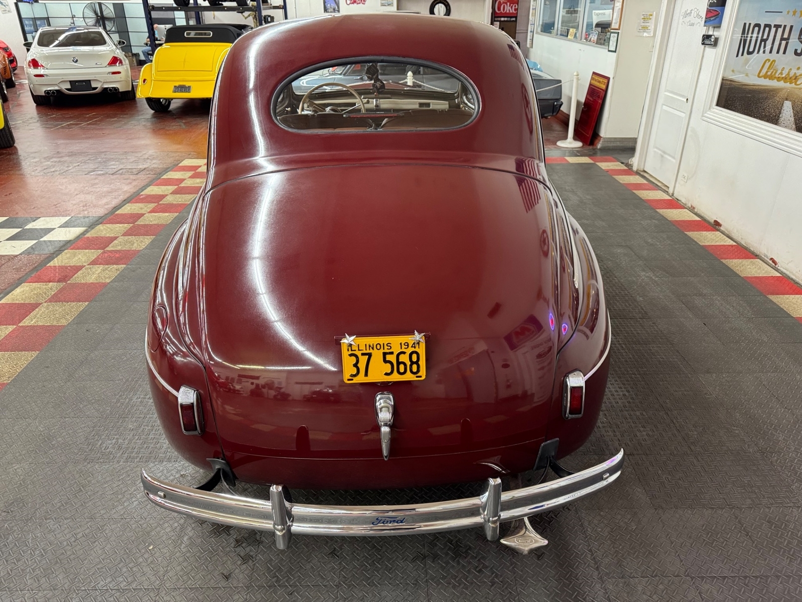 Ford-Coupe-1941-11