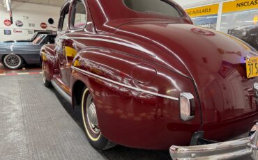 Ford-Coupe-1941-24