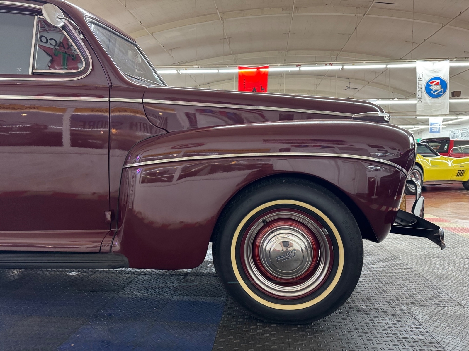 Ford-Coupe-1941-29