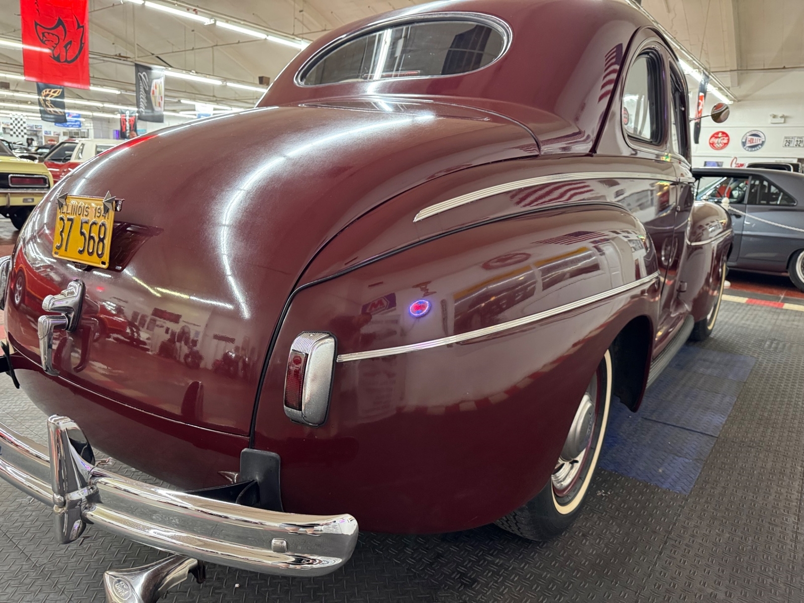 Ford-Coupe-1941-30