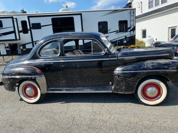 Ford-Coupe-1946-Black-3