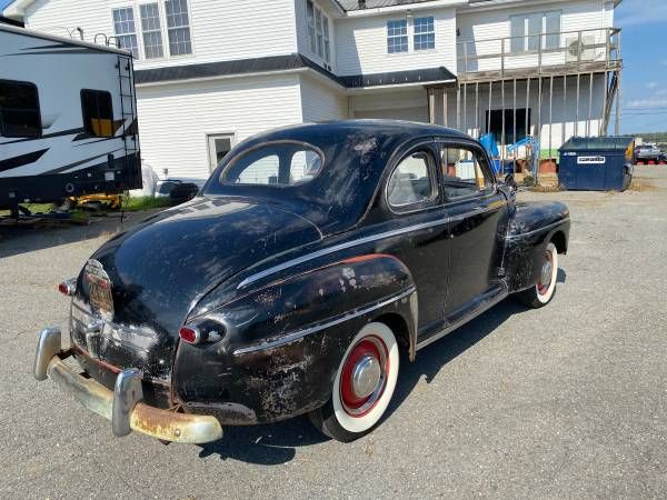 Ford-Coupe-1946-Black-4