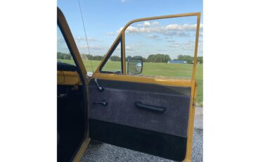 Ford-Courier-1975-Rare-Yellow-Black-13