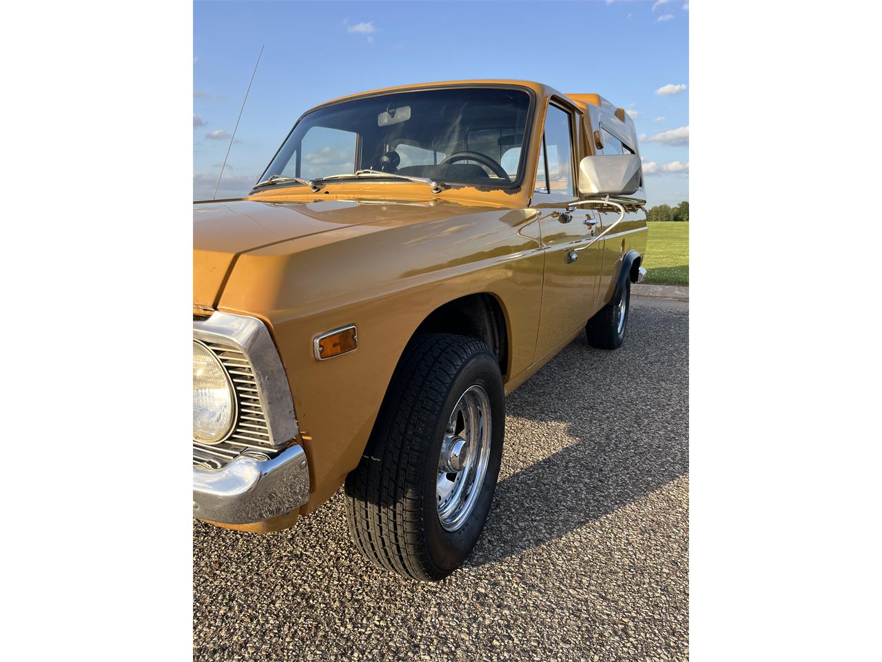 Ford-Courier-1975-Rare-Yellow-Black-21